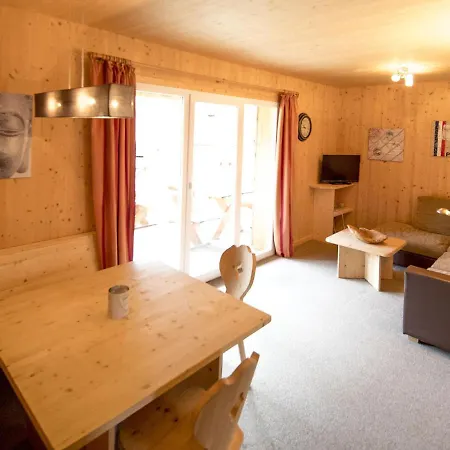 בקתה Charming Chalet In Sankt Georgen Ob Murau On Slopes סנט לורנזן אוב מוראו
